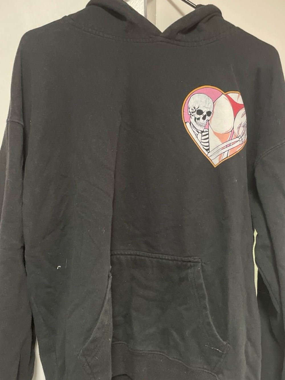 Black Graphic Skull Heart Hoodie Sweatshirt